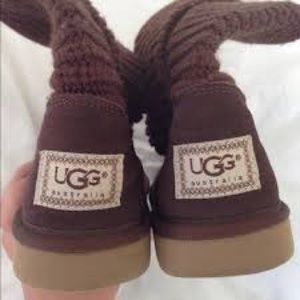 UGG