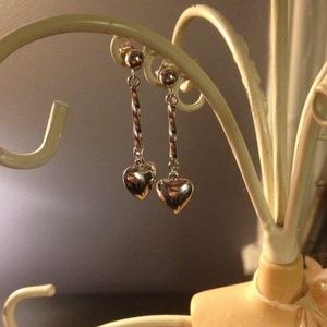 14k White gold earrings