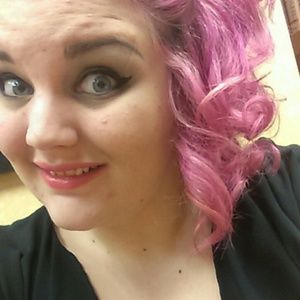 Meet your Posher, Allison