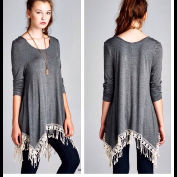 Tops - SALE TODAY!❤️GORGEOUS GRAY LACE TUNIC!👠