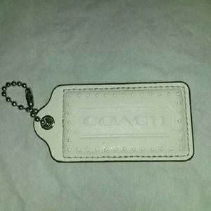 Coach tag