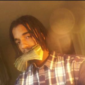 Meet your Posher, Carneisha