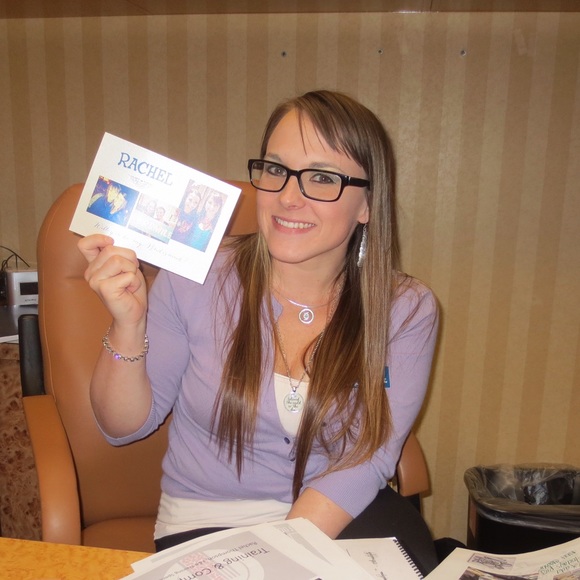 #MeetYourPosher ... - Picture 2 of 4