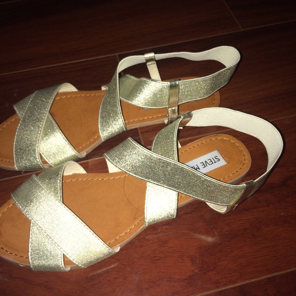 Steve madden sandals