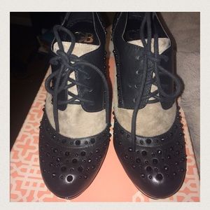 Gianni Bini heel booties