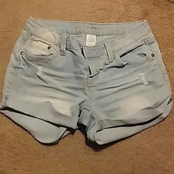 Wet seal Jean shorts
