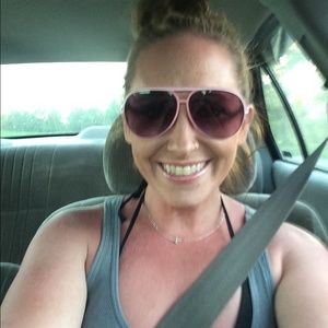 Meet your Posher, Rhonda