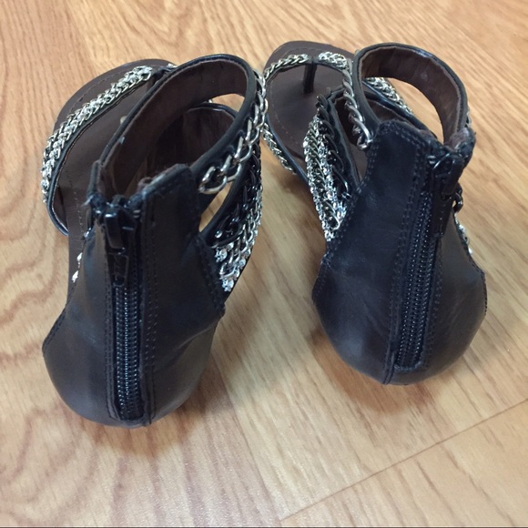 ⭐️SANDALS⭐️ - Picture 2 of 4