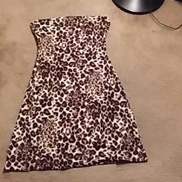 Short dress