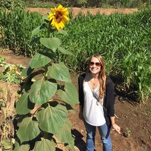 Meet your Posher, Kim