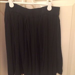 Everyday black skirt