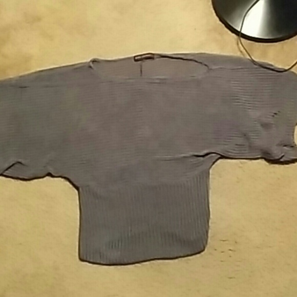 Body central knit top