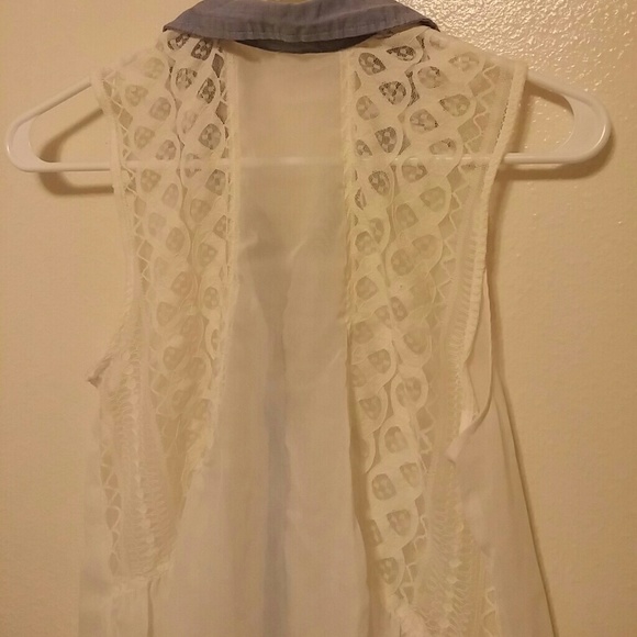 Collared tank - Picture 2 of 3