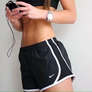 Black Nike shorts