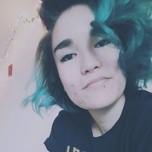 Meet your Posher, Gillian