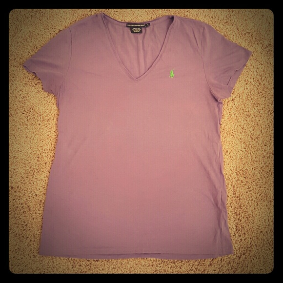 Ralph Lauren Tshirt - Picture 1 of 3
