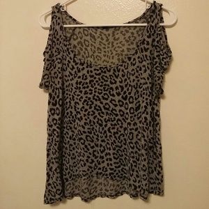Leopard print top