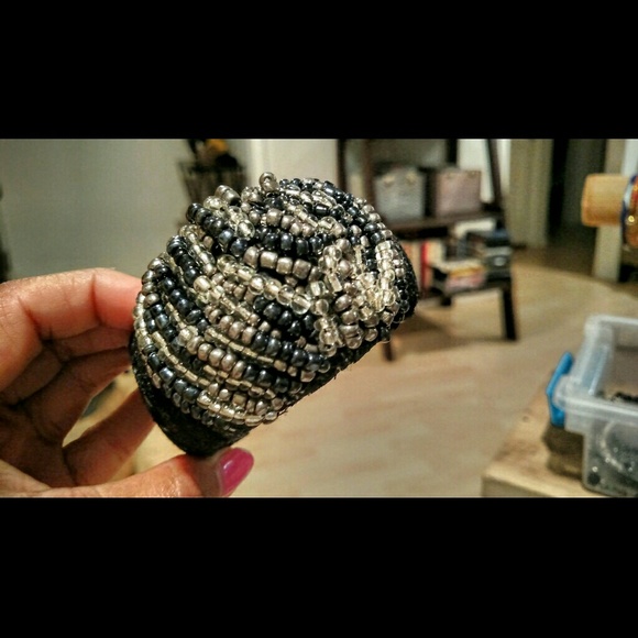 Beaded Bangle & Lace - Picture 2 of 4