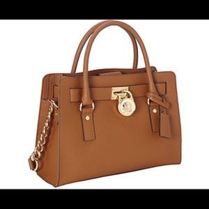 Near perfect condition, Michael Kors purse