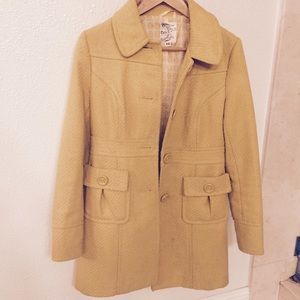 Yellow coat