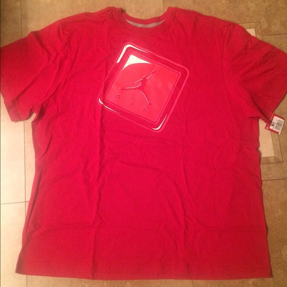 Men's Jordan tee