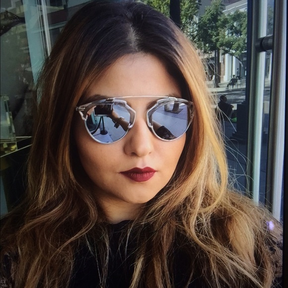 Meet your Posher, Sarvenaz