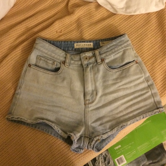 Pacsun high waisted mom shorts