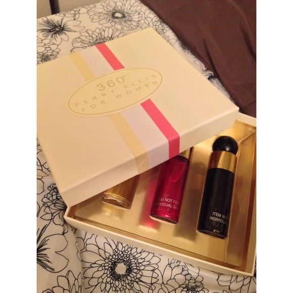 NEW, Perry Ellis 360 Variety Gift Set!