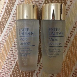 Estée Lauder micro essence!