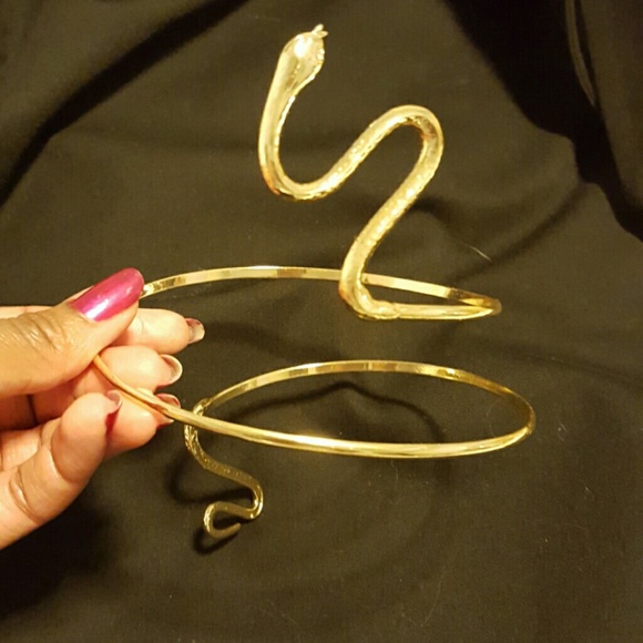 Fabulous Snake Upper Arm Cuff