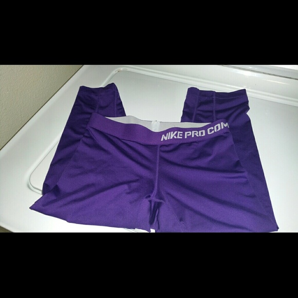 Nike pro