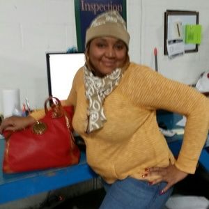 Meet your Posher, Sharese