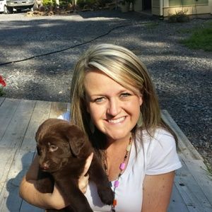 Meet your Posher, Cortney