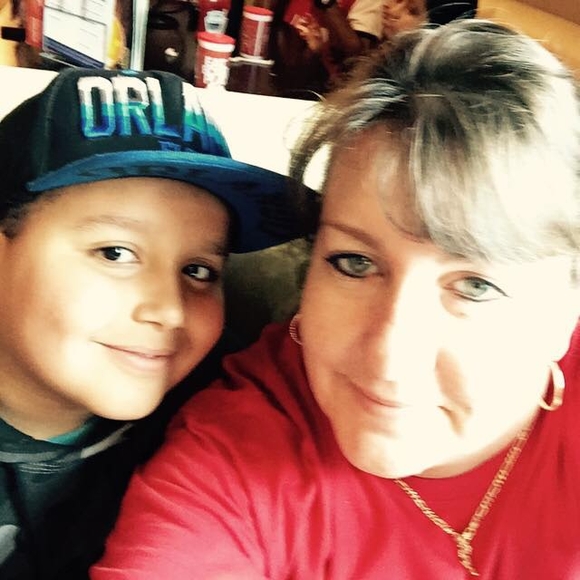 Meet your Posher, Christa - Picture 1 of 1