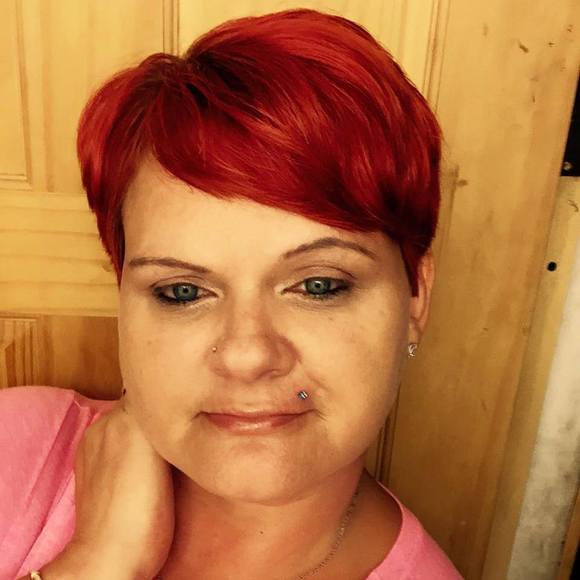 Meet your Posher, Michelle - Picture 1 of 1