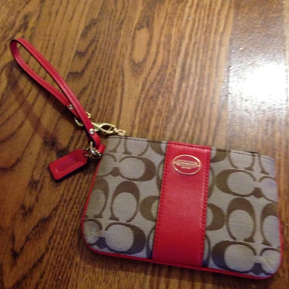 Coach Handbags - COACH wristlet. Brand new without tags.