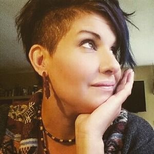 Meet your Posher, Stacie