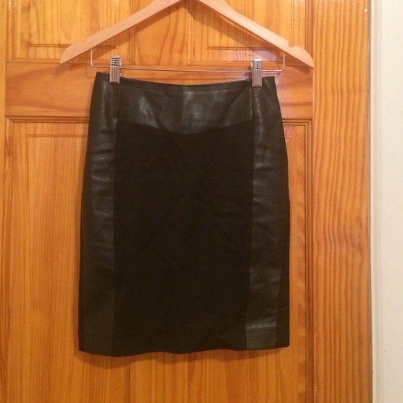 Bebe black pencil skirt