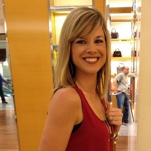 Meet your Posher, Erin