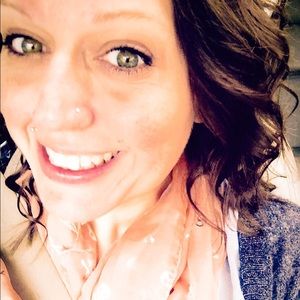 Meet your Posher, Janet