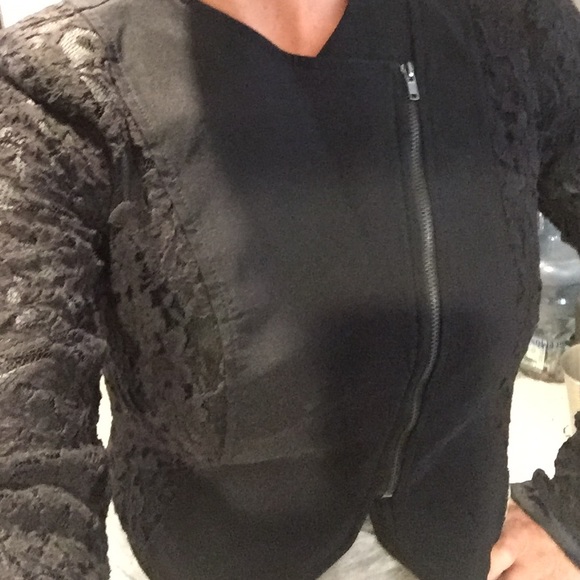 Black Jacket - Picture 4 of 4