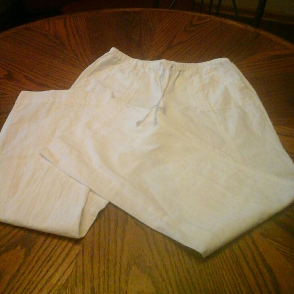 New York & Company linen trousers