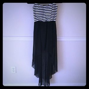 Strapless dress.