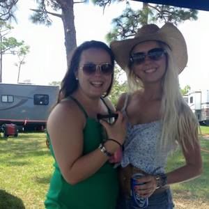 Meet your Posher, Shea