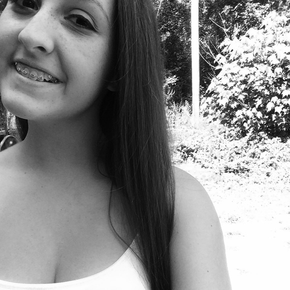 Meet your Posher, Molly - Picture 1 of 1