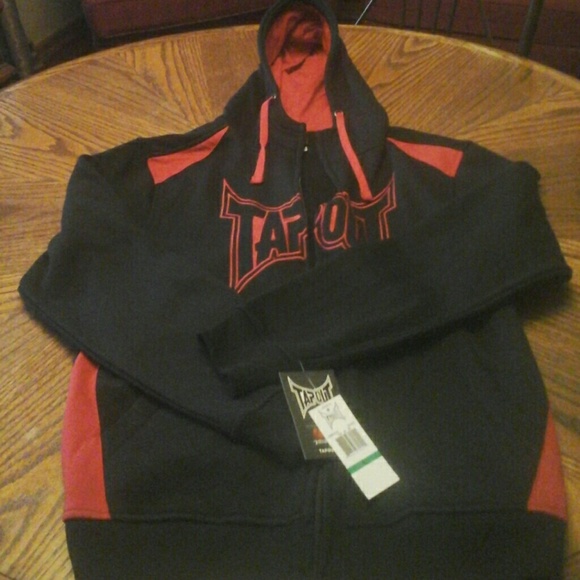 New with tags tap out gear men's jacket