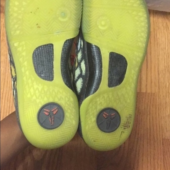 Kobe Christmas 8 - Picture 2 of 3