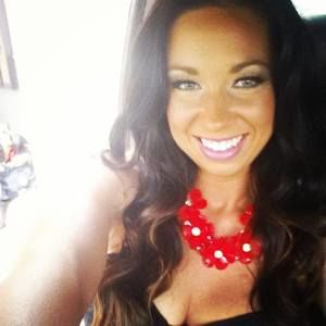 Meet your Posher, Lacee