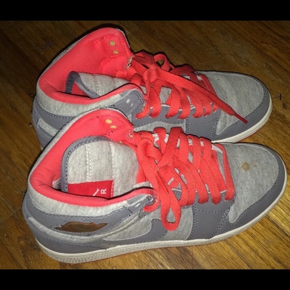 Size 4.5 kids Air Force.
