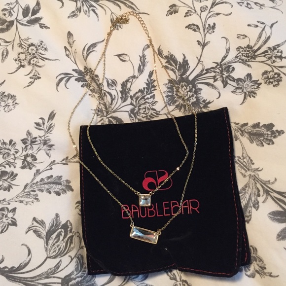 BaubleBar Necklace